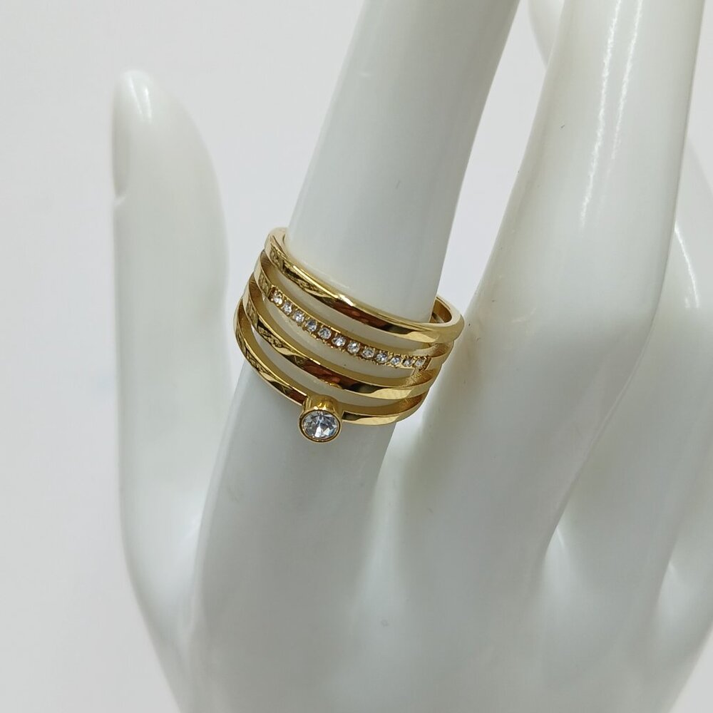 Ring - Picture 2 of 5